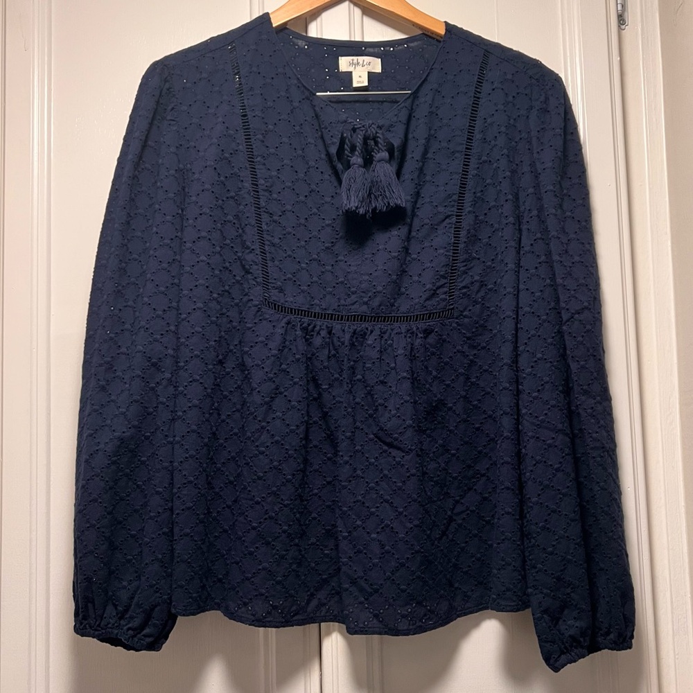 Style & Co Eyelet Pattern Split Neck Tassel Long … - image 1